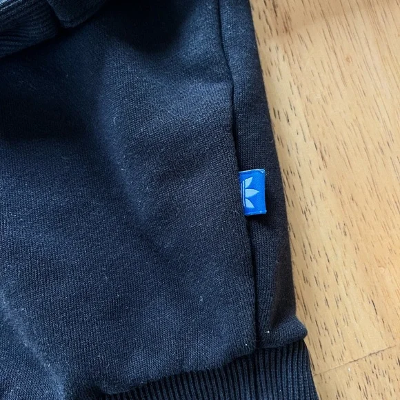 Adidas Women's Cropped Hoodie Size Small Black White Firebird Long Sleeve - Picture 4 of 8